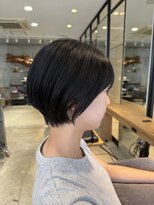 ニーイチイチ(211)&nbsp;ショート/ブルーブラック/暗めカラー