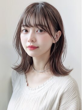 カバーヘア ブリス 北浦和(COVER HAIR bliss) 流し前髪ヘーゼルグレージュ透け感セミディp1北浦和20代30代40代