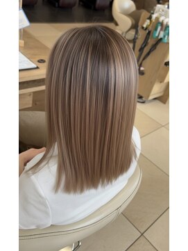 アース 福岡天神赤坂店(HAIR & MAKE EARTH) 白髪染めじゃない白髪ぼかし　２５