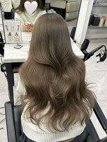 アマトウキョウスマートサロン(AMA TOKYO×Smart Salon)&nbsp;オリーブベージュ  アッシュベージュ   透明感カラー