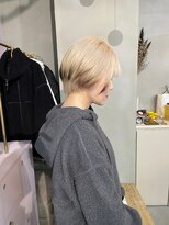 クリム(qulim)&nbsp;♯ホワイトベージュ×デザイン/育てる艶髪