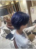 ネイビーブルー