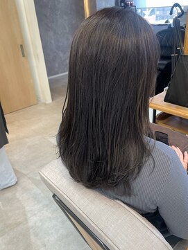 バッカ 横浜桜木町店(BACCA) オリーブグレー、ミディアム