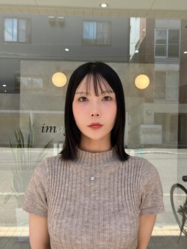 コレル(KORELLE) 透明感ブルーブラックで叶える暗髪スタイル