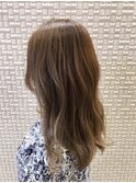 【新宿　Neolive】ゆるふわくびれミディ