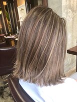 キー(kｅｙ)&nbsp;アッシュベージュ