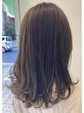 リズブリエ(Lis briller) レイヤーカット