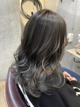 リィリ バイ ロダット 横浜(rili by LODAT) ハイライト×グレージュ【rili横浜】