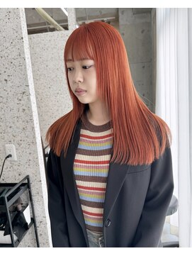 ラニヘアサロン(lani hair salon) オレンジブラウン/パッツンロング/ハイトーン【大名/天神】