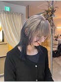 ホワイティとネイビーのルーツカラー