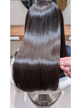サロウィン 鹿児島天文館店(SALOWIN) 美髪ストレートイメチェン髪質改善暗めカラーニュアンスカラー