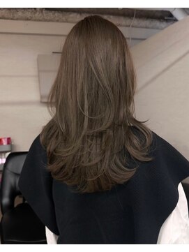 フルールバイアヴァンスクロス(Flulu by avance. cross) 艶カラー、イルミナカラー、東梅田