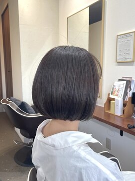 ポピイズ(POPPIES) ボブ　ミニボブ　【シルバー　グレージュ　ラベンダー】