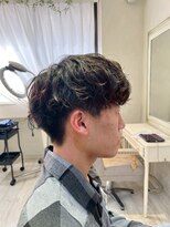 ナンバー ユアイロ 川崎(N° uairo)&nbsp;【山崎】ナチュラルスパイラル／フェードパーマスタイル