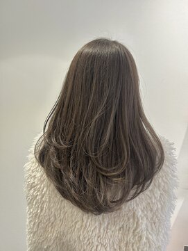 リュネッツ あざみ野店(lunettes) 【上品レイヤースタイル】透明感グレージュ×ワンカールレイヤー