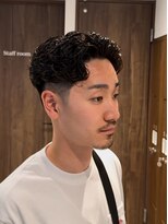 グルーマーズトウキョウ 渋谷店(GROOMER/S TOKYO)&nbsp;ラルフカール　フェード　スペインカール