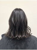 切りっぱなし　×　グレー
