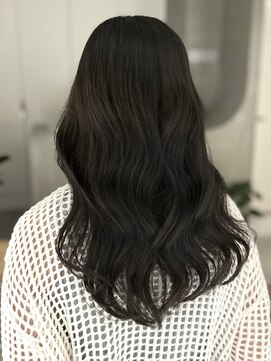 テクネ 天神大名(techne) 天神大名今泉くびれレイヤーウルフ顔まわりカット韓国風巻き髪