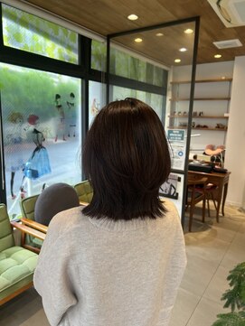 大人かわいいくびれボブ