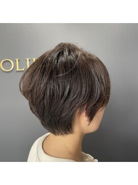 トリフォリウム 小牧店(TRIFOLIUM) 「ハンサムショート×ナチュラル流しスタイル」
