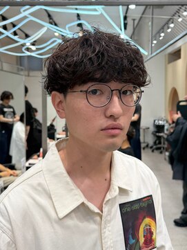 フィフス 渋谷(fifth) メンズ刈り上げマッシュシャドウパーマ骨格矯正緩め無造作