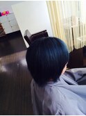 コバルトブルーアッシュコンパクトくびれショートボブ大人可愛い