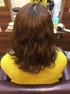 ジュエルキーナ(JEWELucina) ゆるふわパーマ【髪質改善パーマエステ】