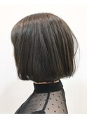 切りっぱなしボブグレージュカラー