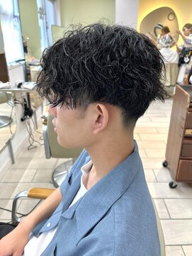 テトラ バイ ネオリーブ 横浜西口店(tetra by neolive) メンズパーマ ツイストスパイラルパーマ