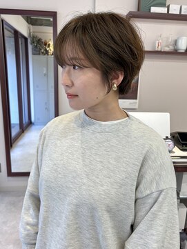 ルックアット(Look at) 【Look at】20代30代40代カーキベージュアッシュショート