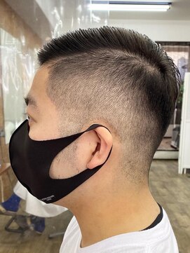 ユナイテッドヘアー(UNITED HAIR) メンズ・スキンフェードカット☆
