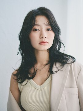 ザザアオヤマ(ZA/ZA AOYAMA) 大人女性のレイヤーカット