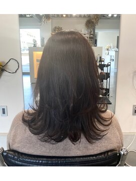 ビリッツ(美BLITZ) 【美BLITZ】大人可愛いレイヤーミディ♪