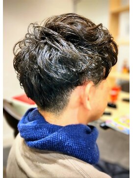 ファーストクラス ミライト一条店 メンズツーブロック、、ゆるめニュアンスパーマ