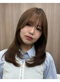 レイヤーカット × ブラウニーベージュ