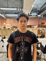 チャプター 問屋町(chapter)&nbsp;スパイキーショートピンパーマテーパーフェード眉毛カット