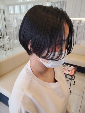 オウンバイジゼル(own by GiseL) 骨格補正小顔ショートボブ