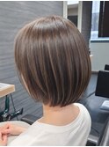 立体感のある極薄アンブレラボブ