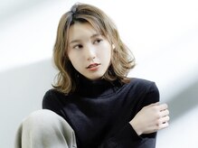 頭の型をキレイに見せるカット・乾かすだけでキレイなシルエットな大人ナチュラルヘア