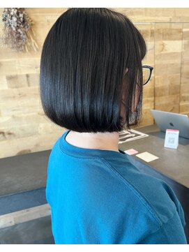 ドルセプラタ(Dulce plata) 丸みボブ×オリーブアッシュ