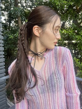 リラス 博多(rilas) ライブなどにも　ポニーアレンジ　前髪