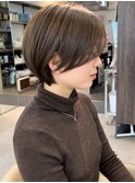 美髪シアーカラーピンクブラウンショートカット切りっぱなしボブ