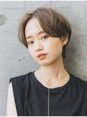 ショート　ショートボブ　ハイライトカラー　縮毛矯正　夏