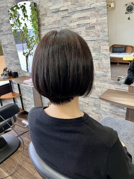 美容室ル・アール 襟足スッキリ丸みボブ