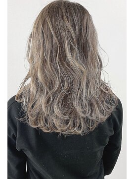 ラフィス ヘアー フォンテ 松山銀天街店(La fith hair fonte) 【La fith】外国人風バレイヤージュ×アッシュベージュ