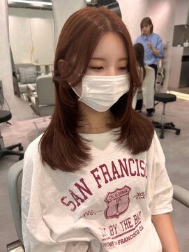 ポーチバイハニー オモテサンドウ(PORCH by HONEY omotesando) 髪質改善バイカルテレイヤーカットセンターパートミルクベージュ