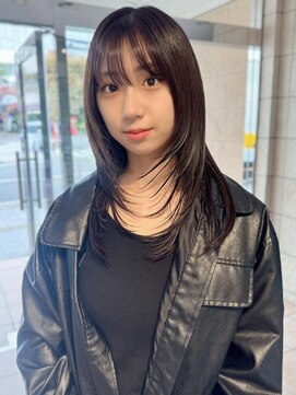 ムーン バイ ケンジ(moon by KENJE) asuna/透明感アッシュカラー×似合わせレイヤー