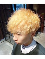 ネセサリー(NECESSARY) カット&ツイストスパイラルパーマ