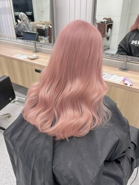 melt.tokyo【メルトトウキョウ】【4月中旬NEW OPEN(予定)】 インナーカラー/トリートメント/デザインカラー/ペールピンク