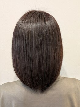 美容室 アプト(a p t)の写真/髪の内部から補修し、潤いを閉じ込める。一人ひとりの髪質に合わせたトリートメントで、理想の艶感へ◎